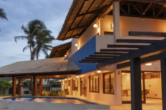 The-Club-Armonia-BeachEvent-Vertical-1